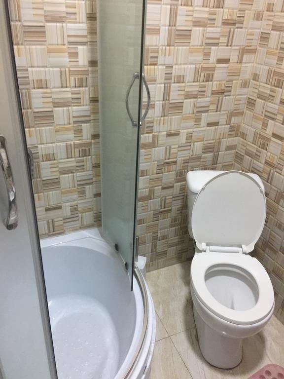 Apartment Pshavela 16 바투미 외부 사진